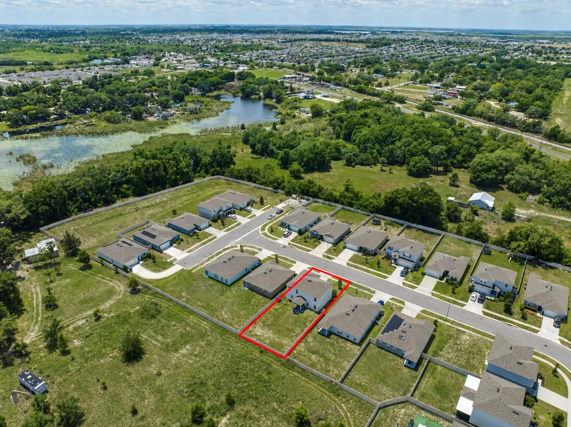 313 Fiddlewood Court Davenport FL 33837