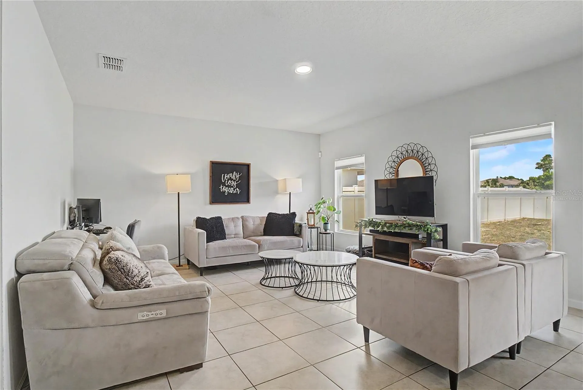 313 Fiddlewood Court Davenport FL 33837
