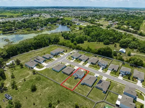 313 Fiddlewood Court Davenport FL 33837