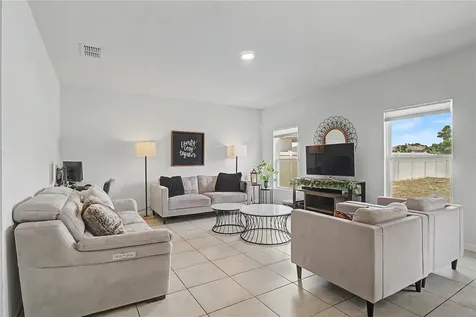 313 Fiddlewood Court Davenport FL 33837