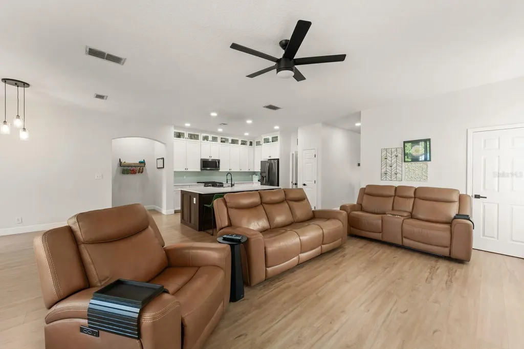611 Brookfield Terrace Deland FL 32724