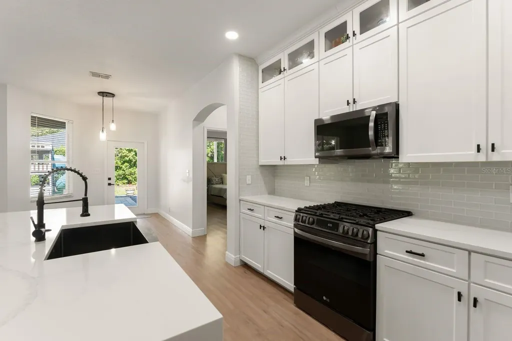 611 Brookfield Terrace Deland FL 32724