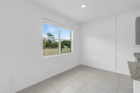 663 Fairview Avenue Haines City FL 33844