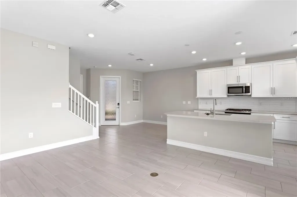 4880 Isola Court Wesley Chapel FL 33543