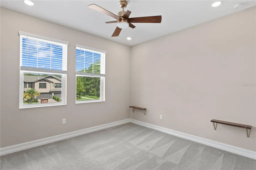 4880 Isola Court Wesley Chapel FL 33543