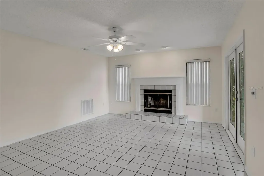 1133 Colony Arms Court Lakeland FL 33813