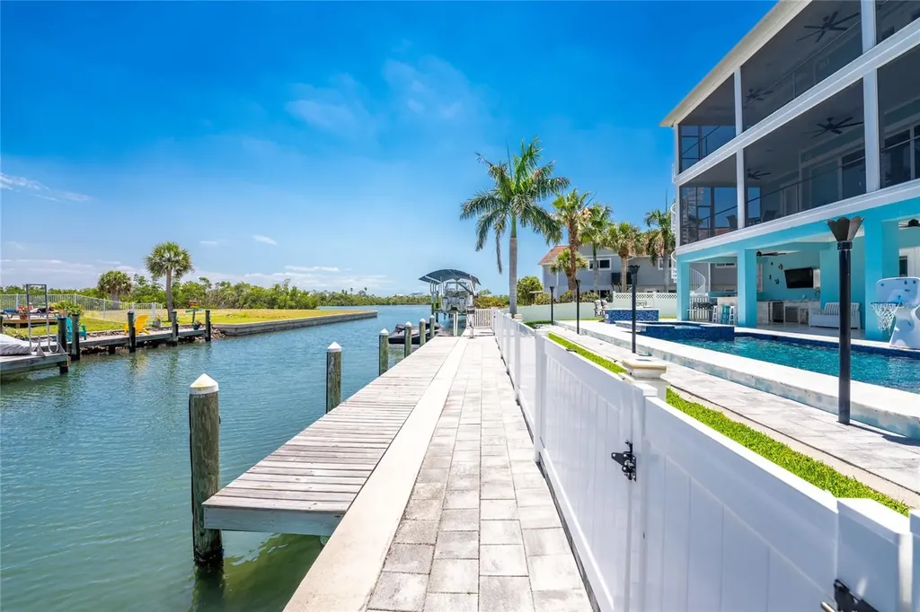 9290 Pine Cove Drive Englewood FL 34224