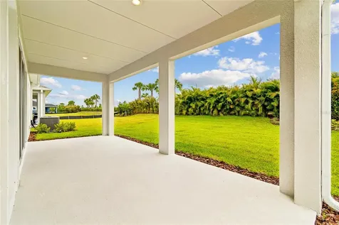 5249 Everlong Drive Apollo Beach FL 33572
