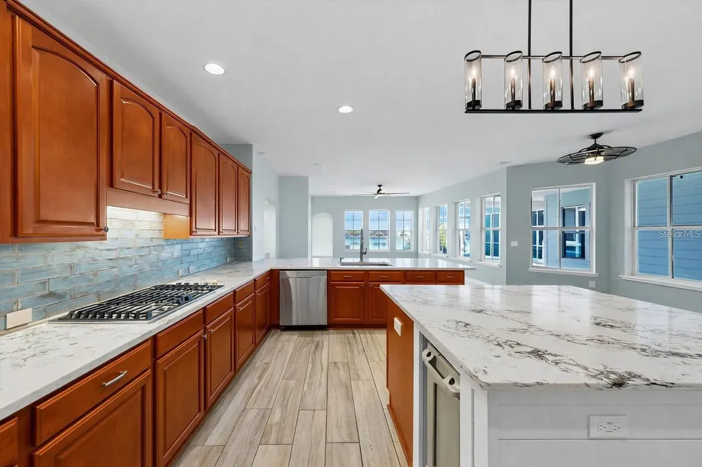 5237 Brighton Shore Drive Apollo Beach FL 33572