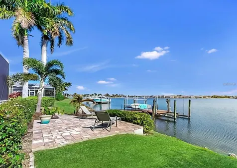 5237 Brighton Shore Drive Apollo Beach FL 33572