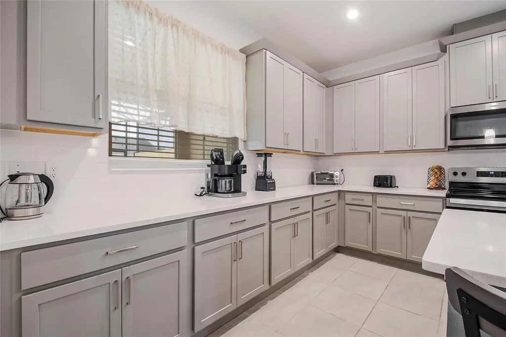 2309 Distant Sun Trail Kissimmee FL 34747