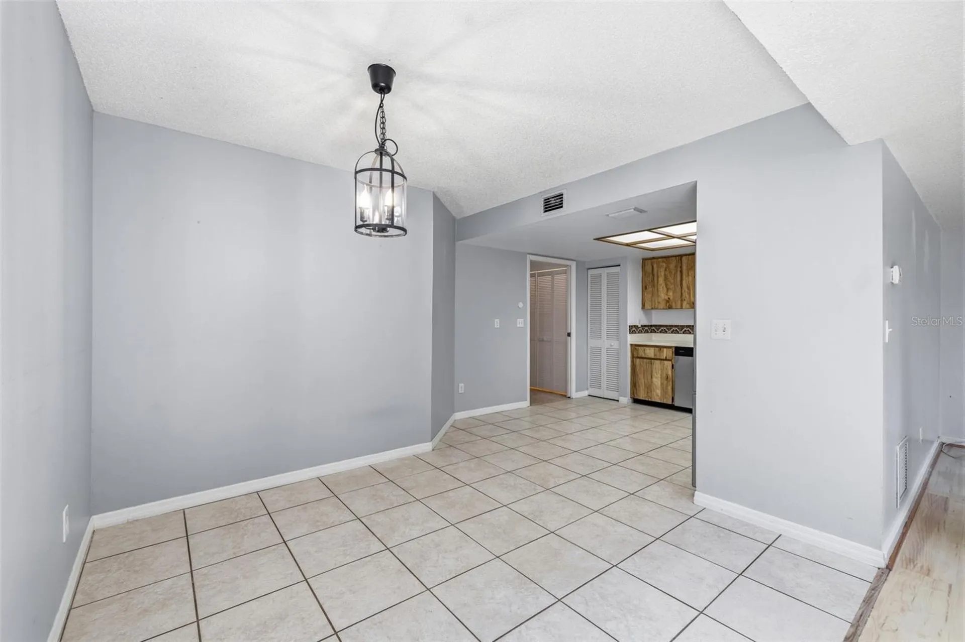 1591 Mac Charles Court Dunedin FL 34698