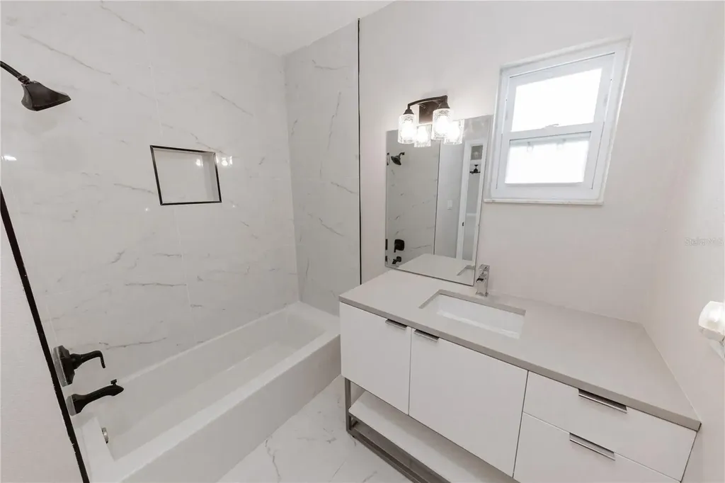 2187 Waterside Drive Clearwater FL 33764