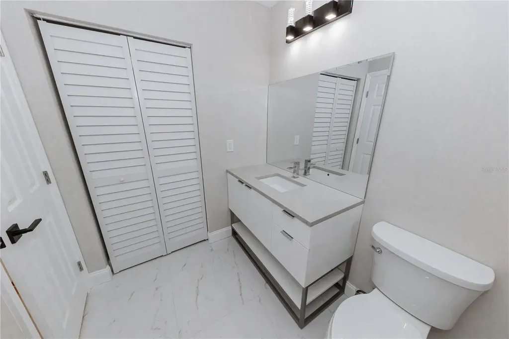 2187 Waterside Drive Clearwater FL 33764