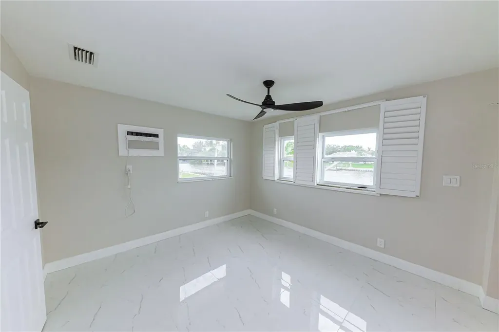 2187 Waterside Drive Clearwater FL 33764