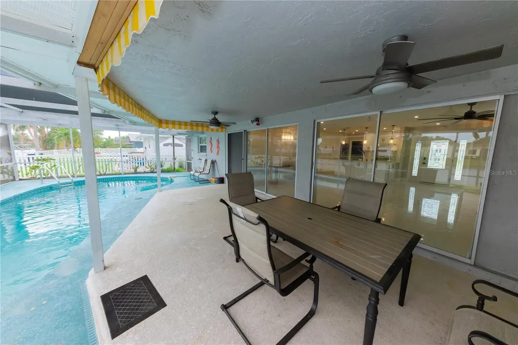 2187 Waterside Drive Clearwater FL 33764
