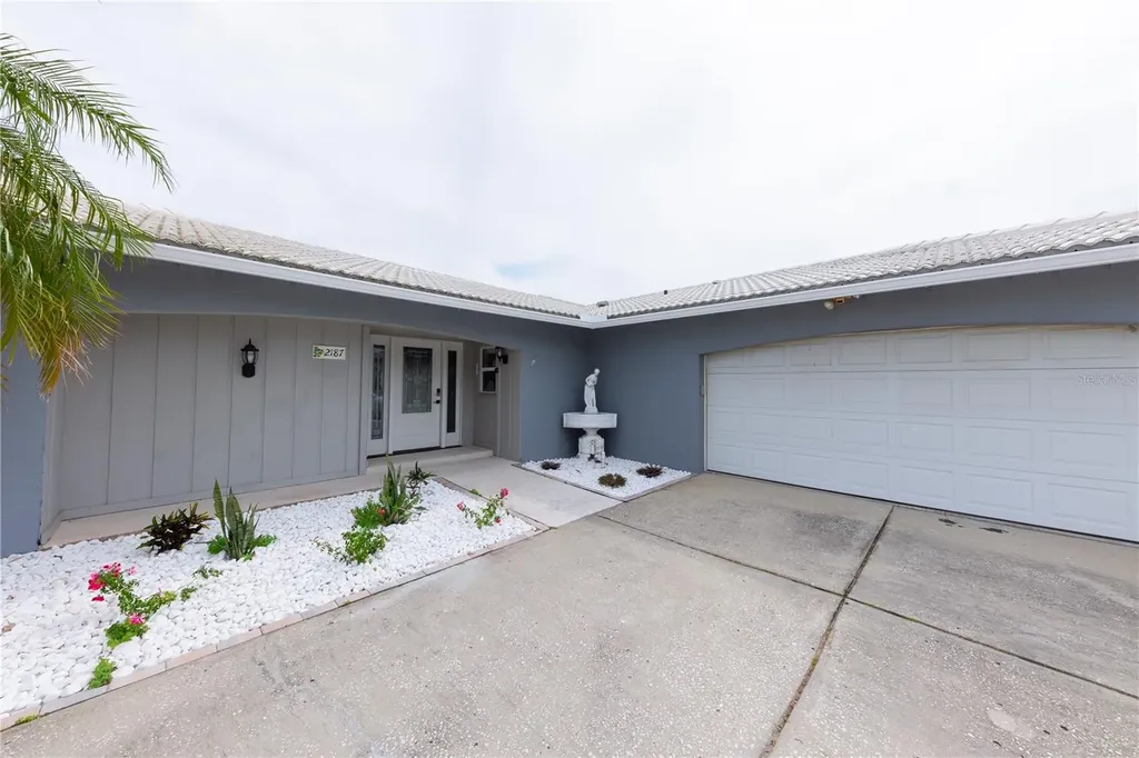 2187 Waterside Drive Clearwater FL 33764