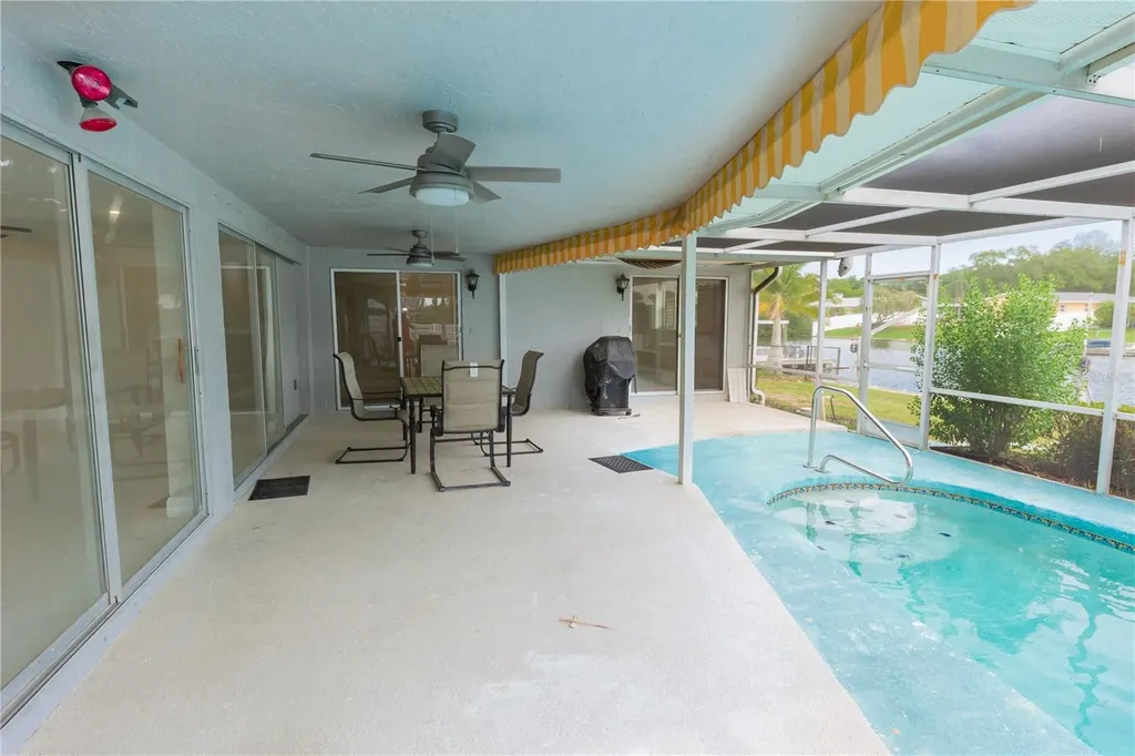 2187 Waterside Drive Clearwater FL 33764