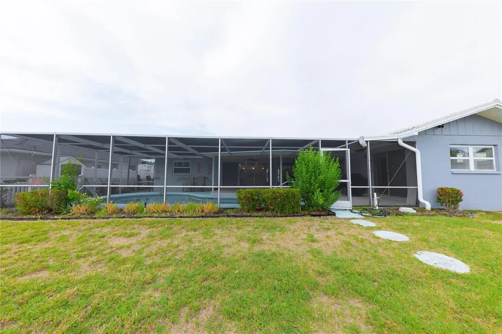 2187 Waterside Drive Clearwater FL 33764