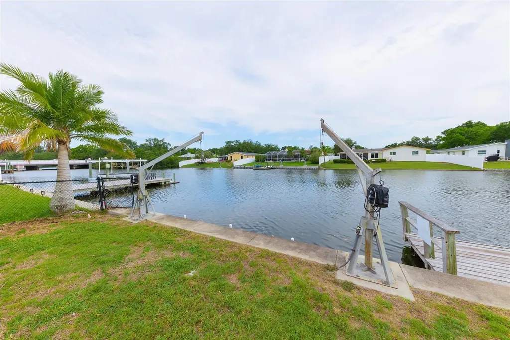 2187 Waterside Drive Clearwater FL 33764