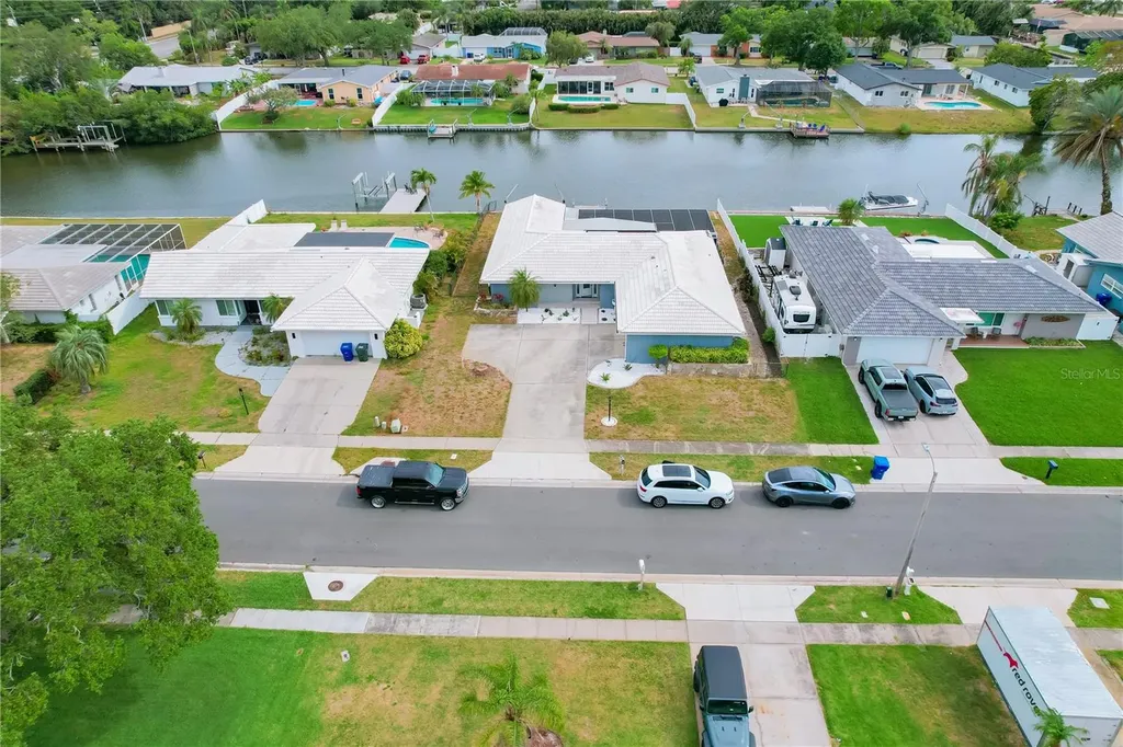 2187 Waterside Drive Clearwater FL 33764