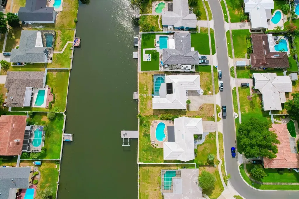 2187 Waterside Drive Clearwater FL 33764