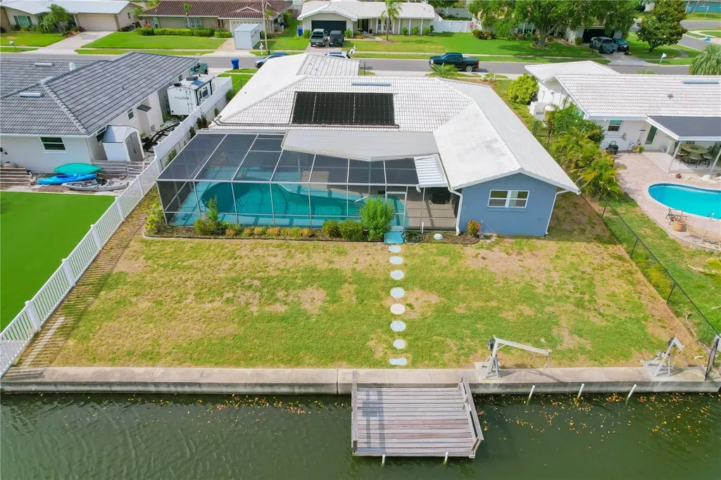 2187 Waterside Drive Clearwater FL 33764