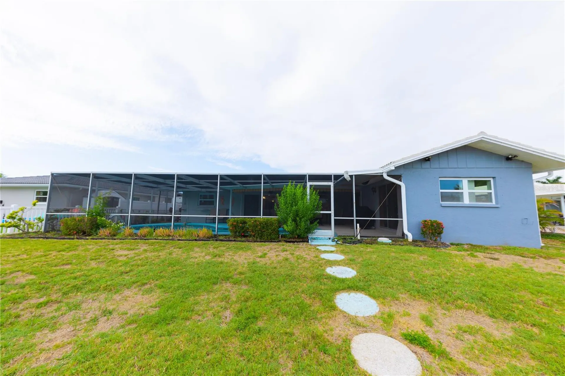 2187 Waterside Drive Clearwater FL 33764