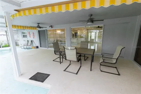 2187 Waterside Drive Clearwater FL 33764