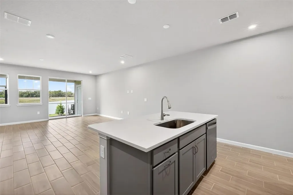 9175 Aurelia Avenue Parrish FL 34219