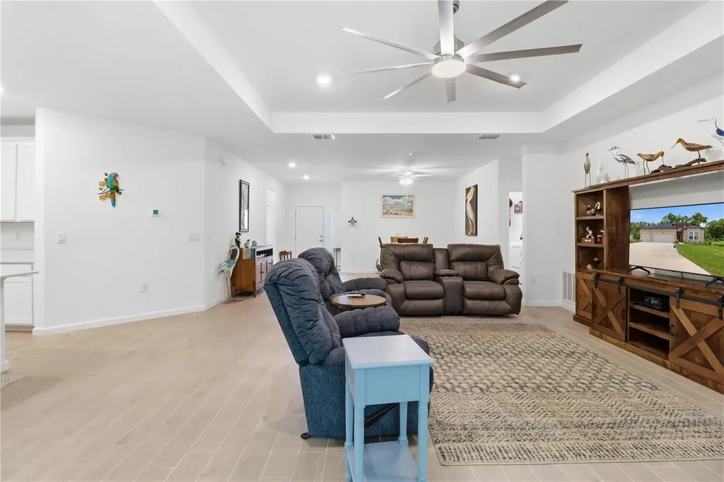 19511 SW 77th Loop Dunnellon FL 34432