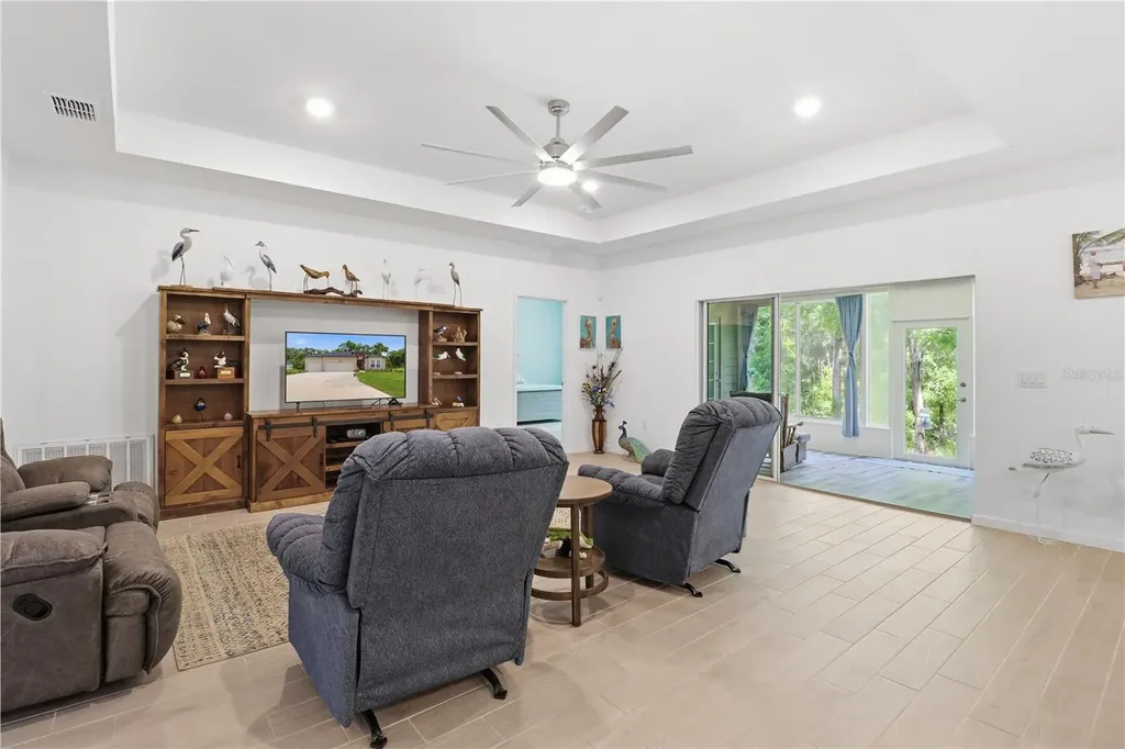 19511 SW 77th Loop Dunnellon FL 34432