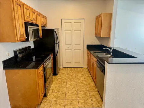 832 Grand Regency Point Altamonte Springs FL 32714
