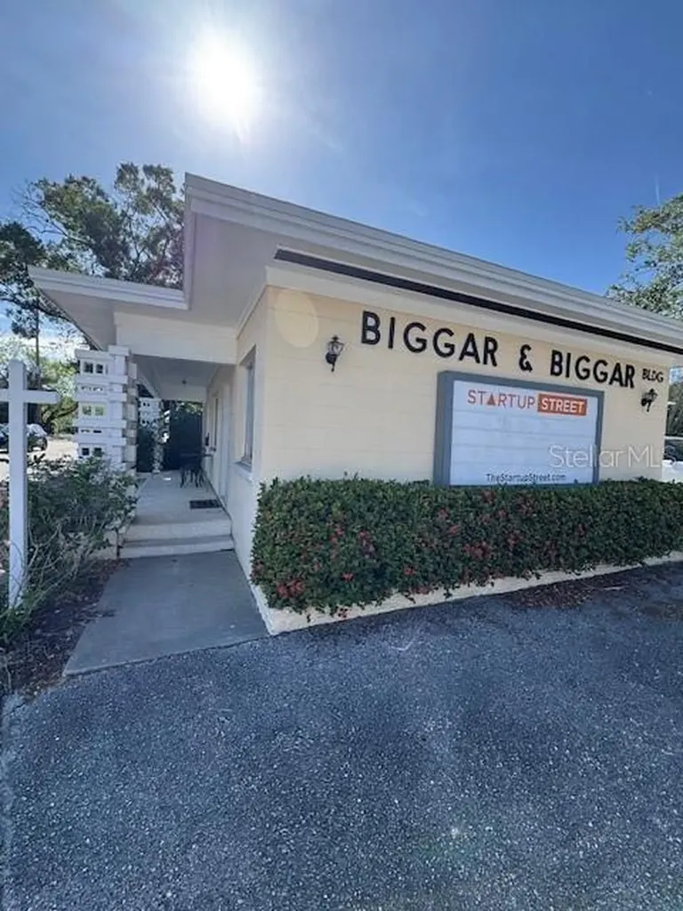 3022 W Swann Avenue Tampa FL 33609