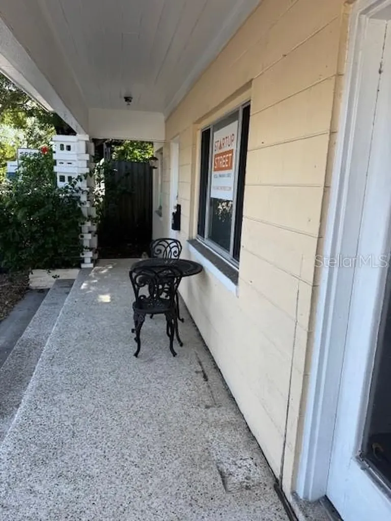 3022 W Swann Avenue Tampa FL 33609