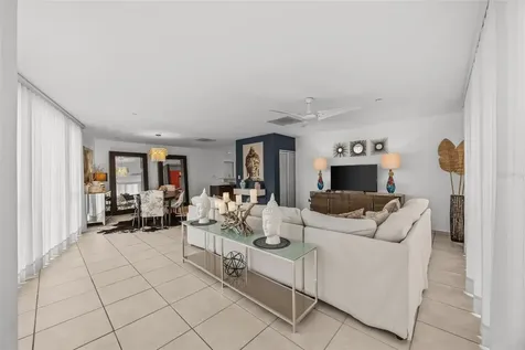1509 Ponce De León Parada 22 San Juan PR 00909