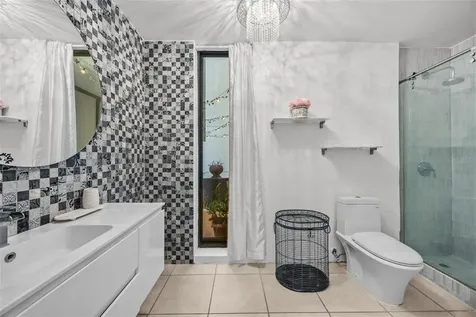 1509 Ponce De León Parada 22 San Juan PR 00909