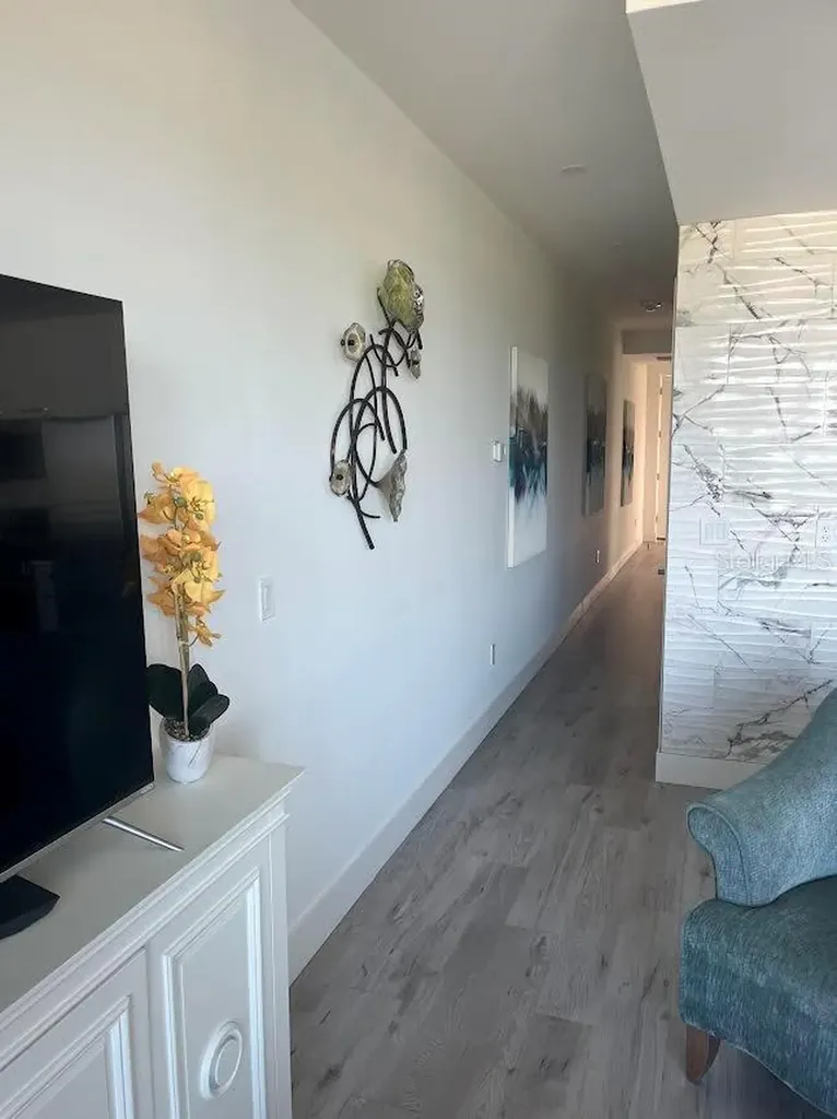1703 N Tamiami Trail Sarasota FL 34234