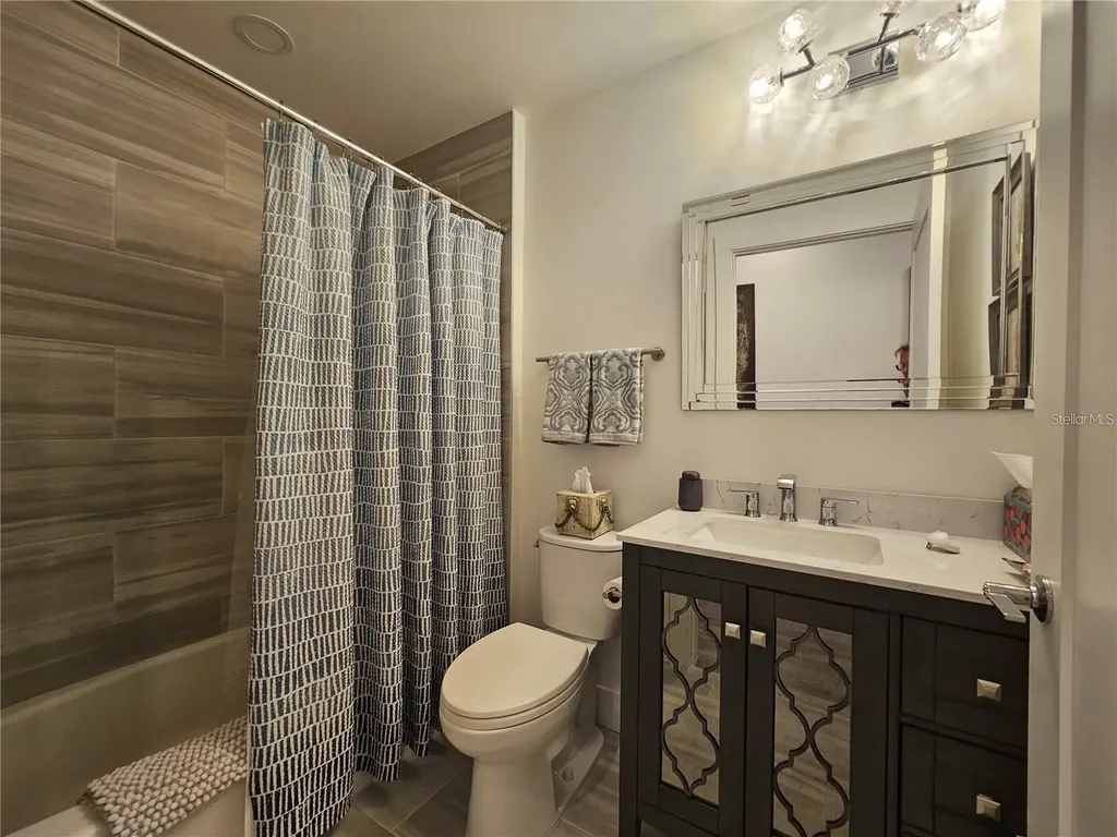 1703 N Tamiami Trail Sarasota FL 34234