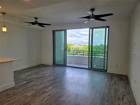 1703 N Tamiami Trail Sarasota FL 34234