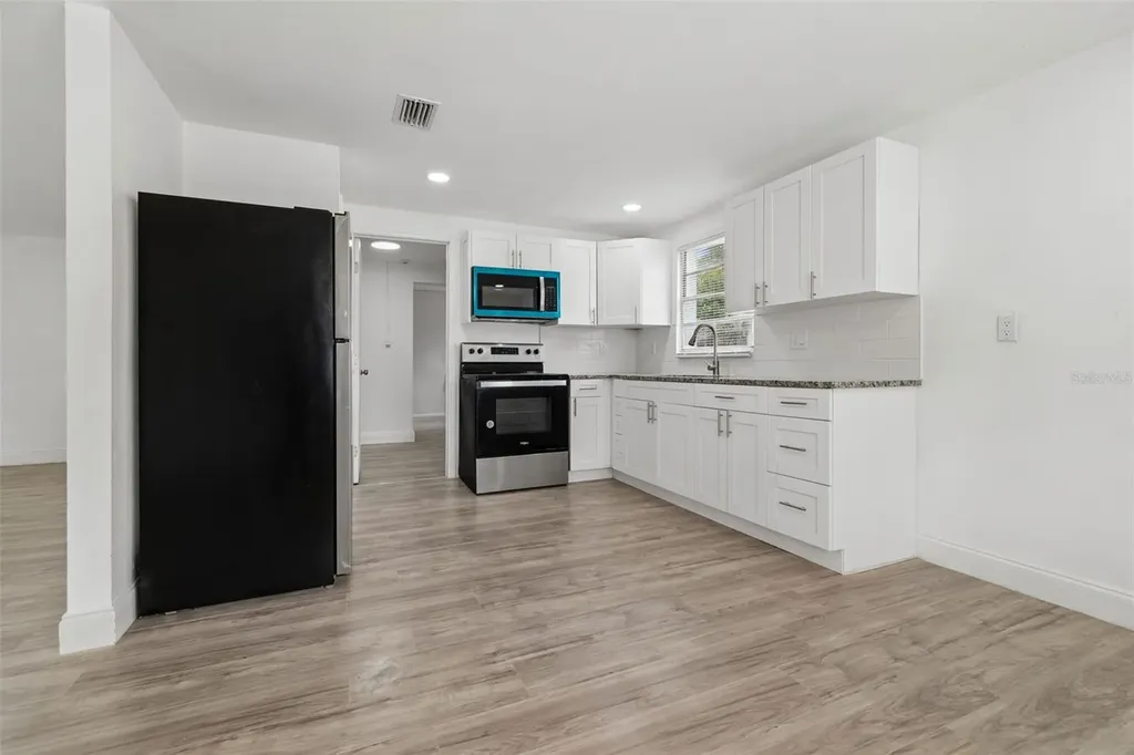 3706 Beechwood Boulevard Tampa FL 33619