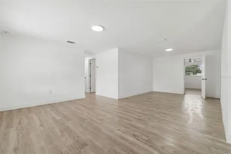 3706 Beechwood Boulevard Tampa FL 33619