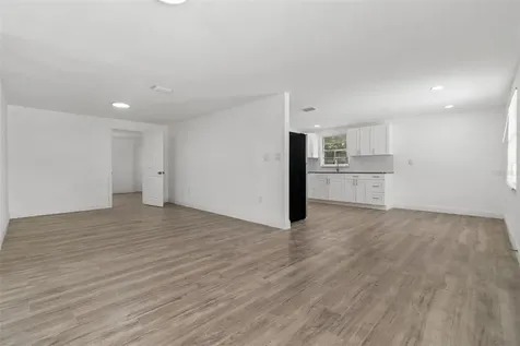 3706 Beechwood Boulevard Tampa FL 33619