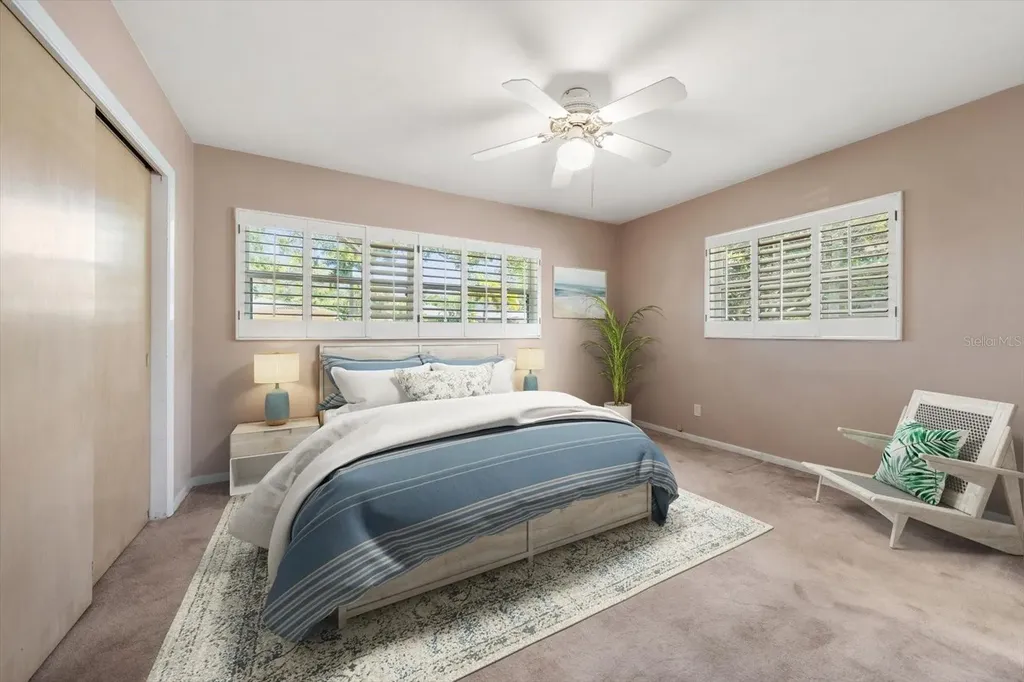 1702 Meredith Lane Belleair FL 33756