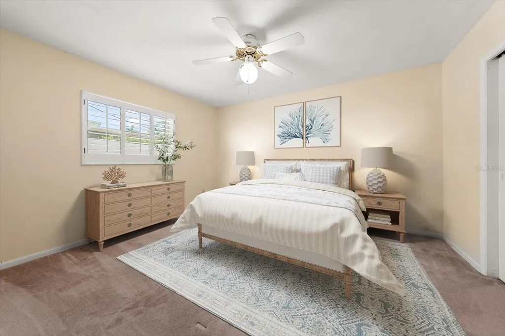 1702 Meredith Lane Belleair FL 33756