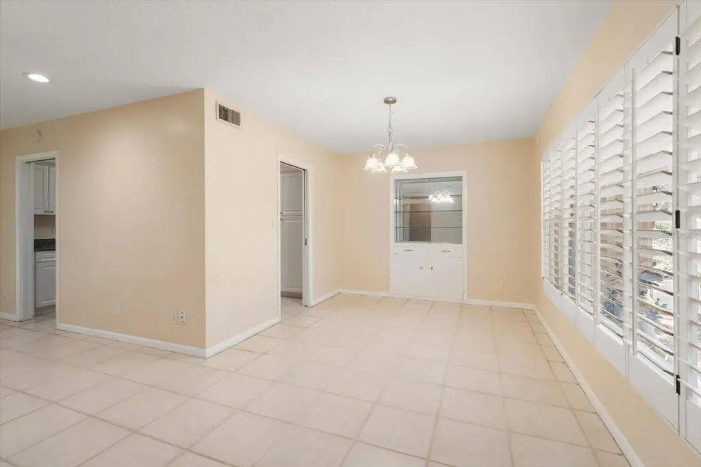 1702 Meredith Lane Belleair FL 33756