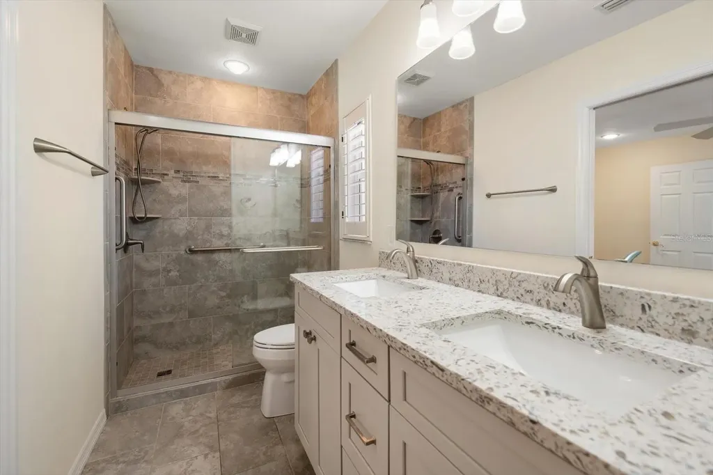 1702 Meredith Lane Belleair FL 33756