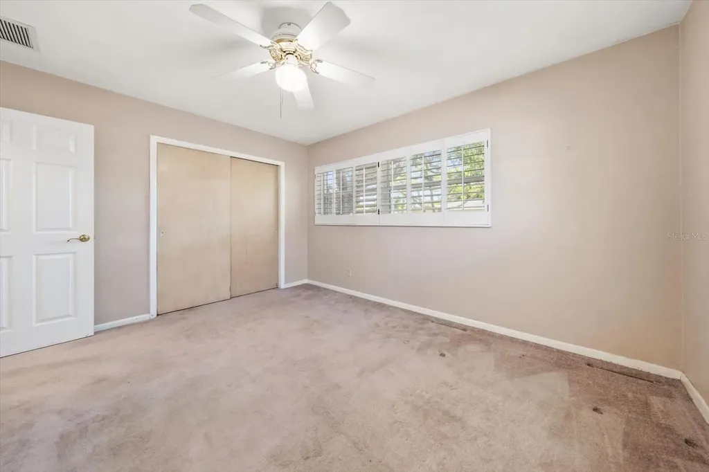 1702 Meredith Lane Belleair FL 33756