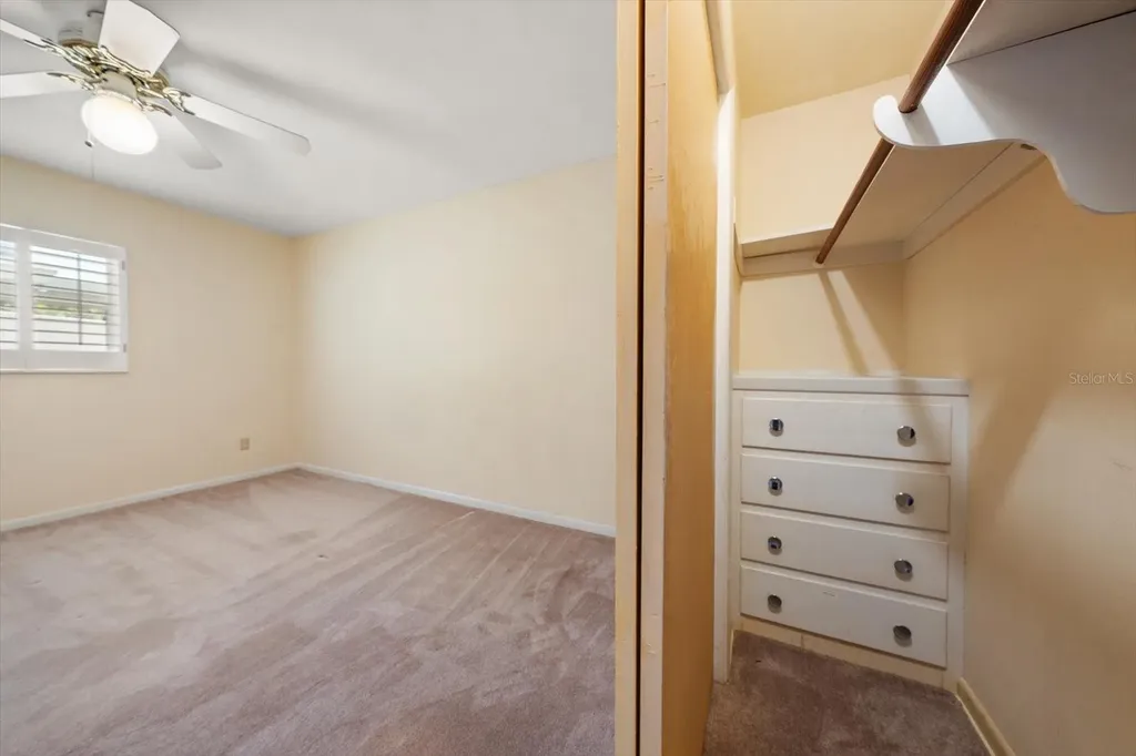 1702 Meredith Lane Belleair FL 33756