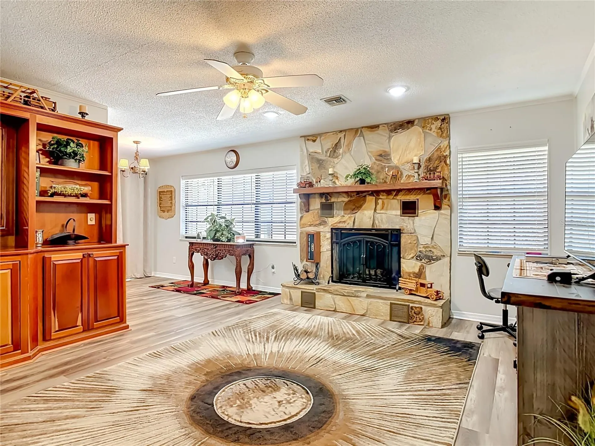 17819 Palm Street Umatilla FL 32784